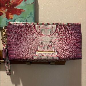 Excellent condition Brahmin Kayla Julep Melbourne Wristlet w Tassel
